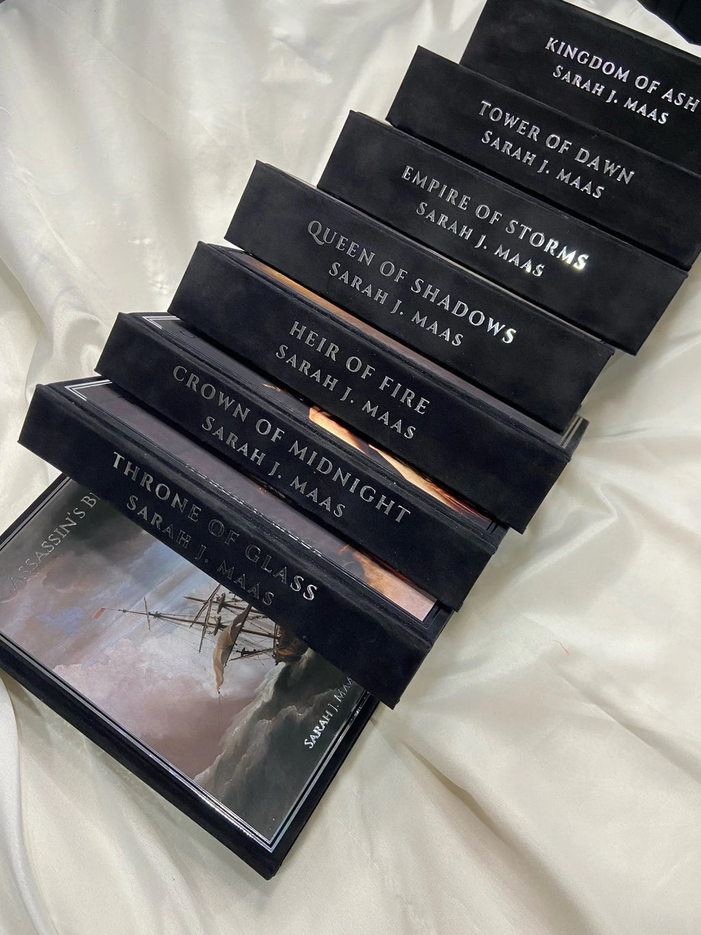 Throne of Glass Series by Sarah J Maas