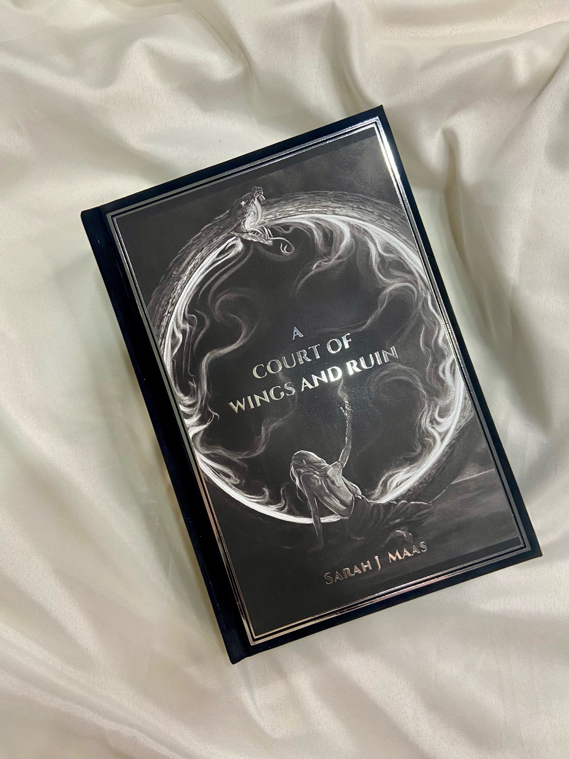 A Court of Wings and Ruin by Sarah J Maas